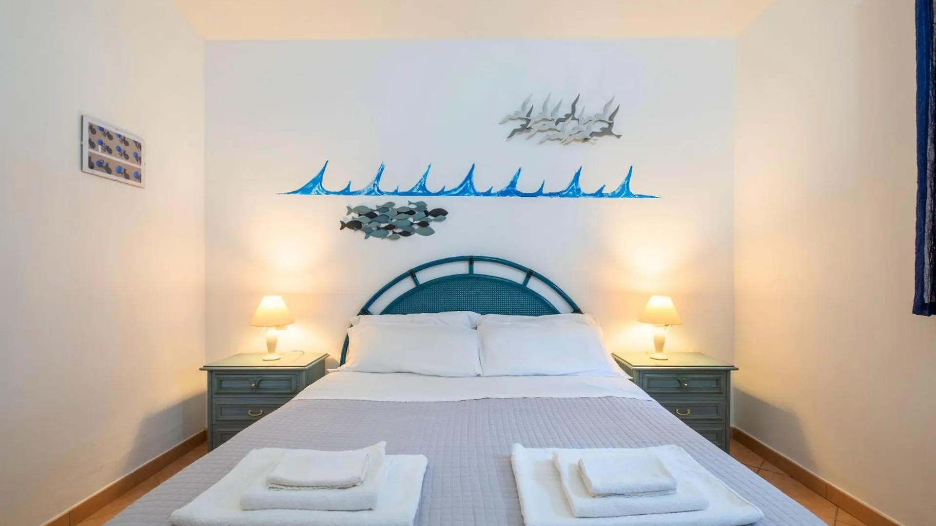 Villetta - Centro - Free Parking - Giardino - Bbq - Ac - Wi-Fi Veloce San Teodoro  Vakantiehuis